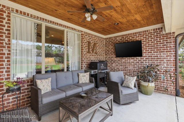 123 Claiborne Street, Madison, MS 39110