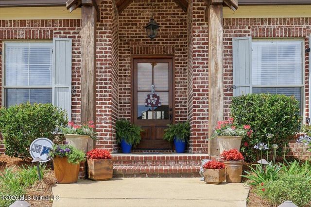 123 Claiborne Street, Madison, MS 39110
