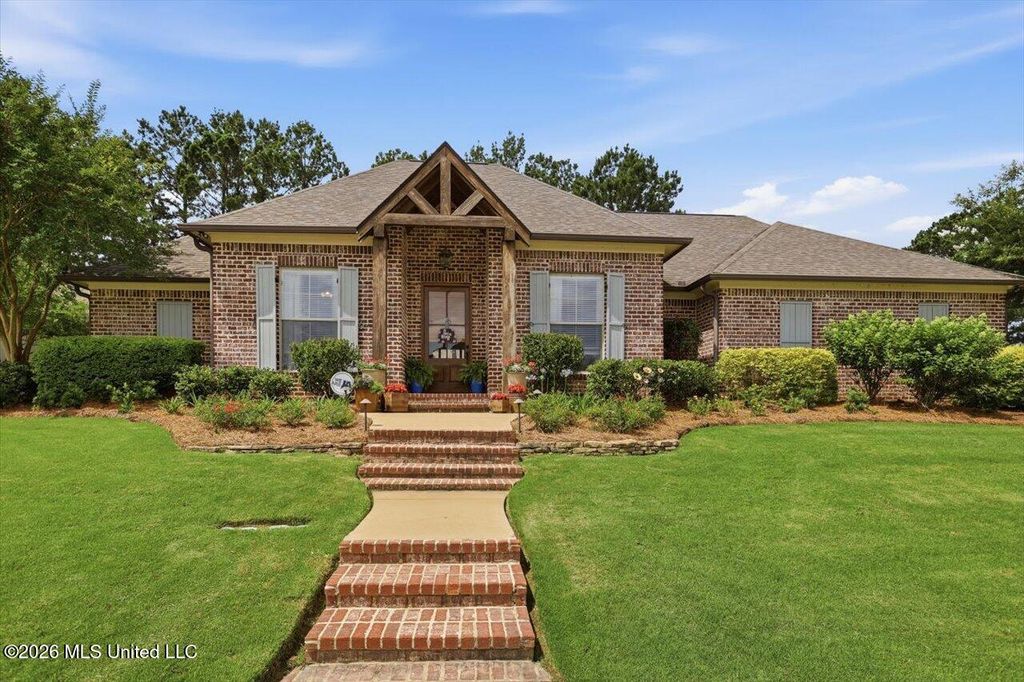123 Claiborne Street, Madison, MS 39110