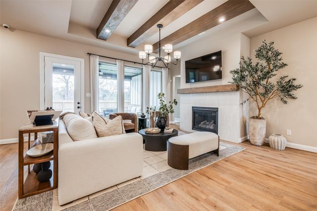 357 Covey Lane, Sealy, TX 77474