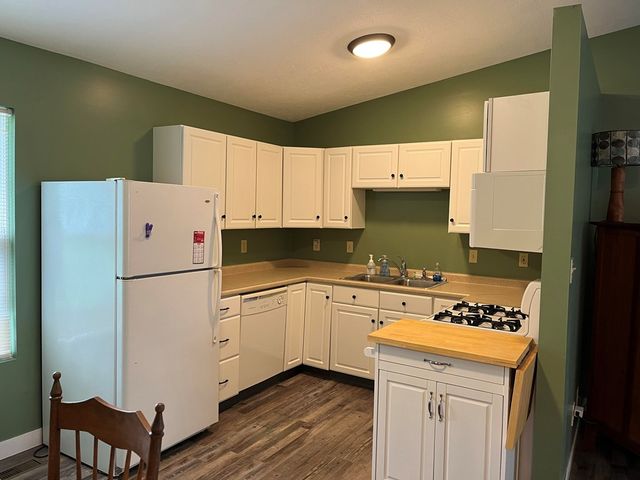 991 Nevin Street, Akron, OH 44310