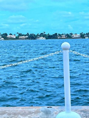 2800 N Flagler Drive 1013, West Palm Beach, FL 33407