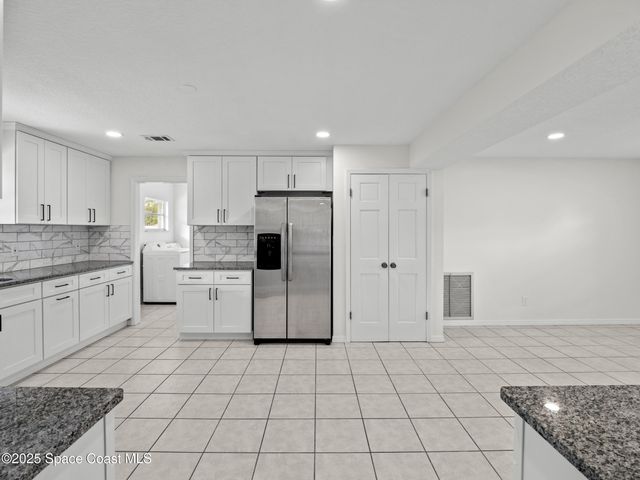 5215 Pina Vista Drive, Melbourne, FL 32934