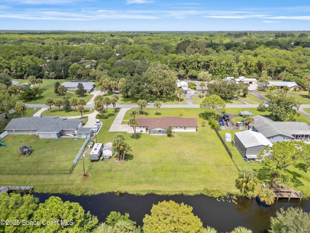 5215 Pina Vista Drive, Melbourne, FL 32934