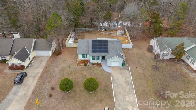 1914 Sloan Drive, Charlotte, NC 28208