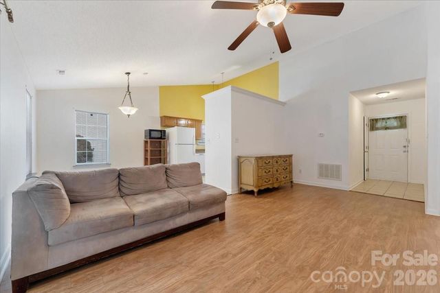 1914 Sloan Drive, Charlotte, NC 28208