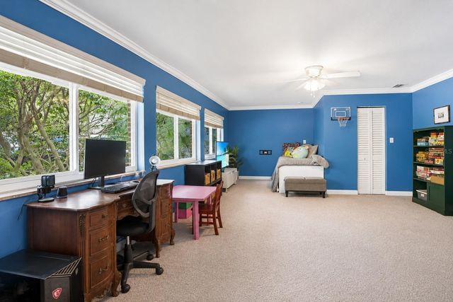 1915 NW 16TH AVENUE, Gainesville, FL 32605