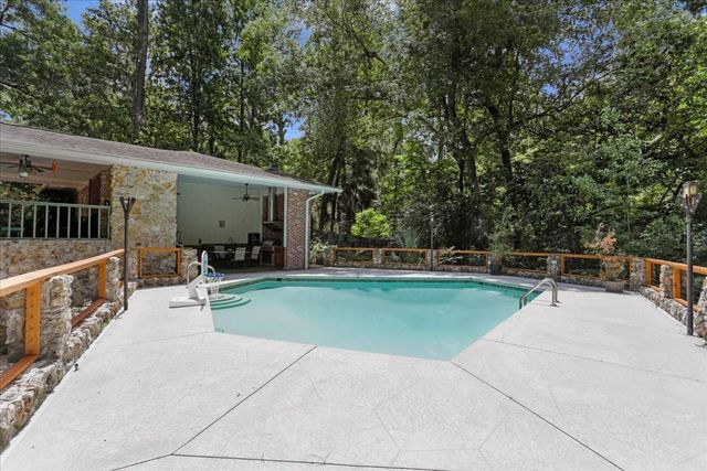 1915 NW 16TH AVENUE, Gainesville, FL 32605