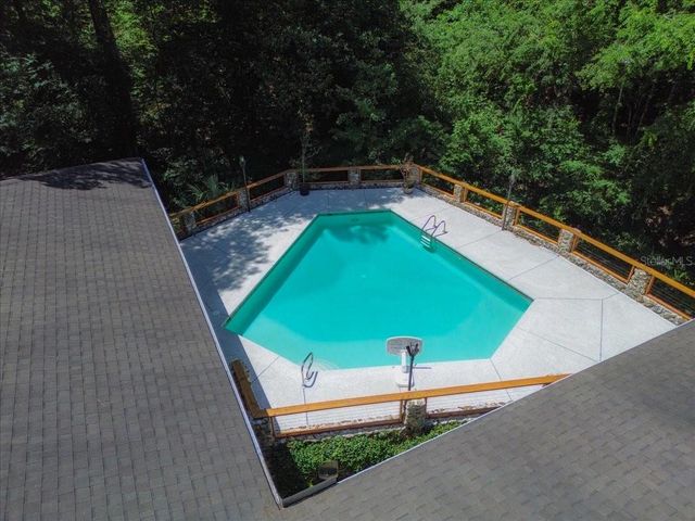 1915 NW 16TH AVENUE, Gainesville, FL 32605