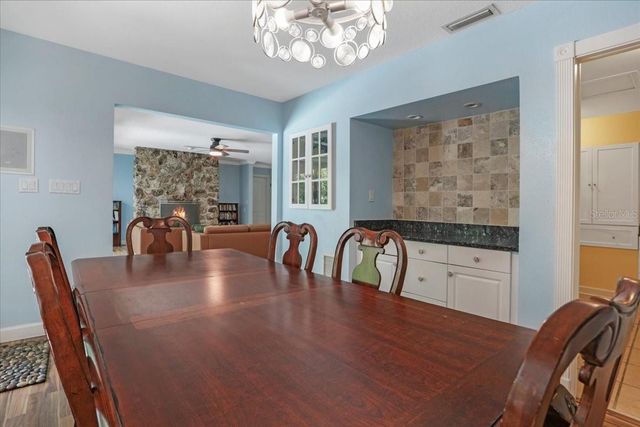 1915 NW 16TH AVENUE, Gainesville, FL 32605