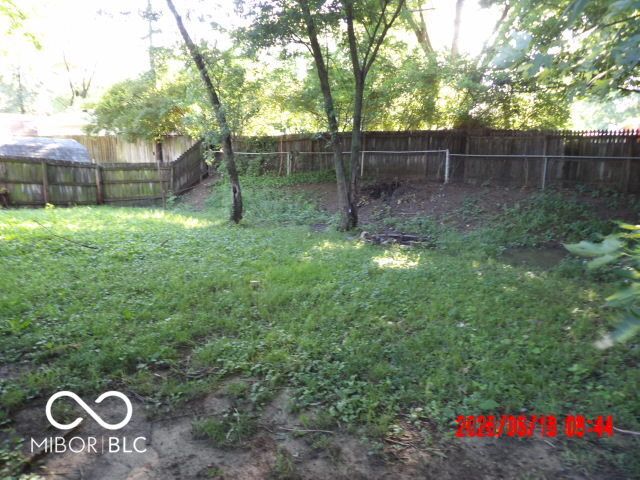 81 Crestview Drive, Greenwood, IN 46143