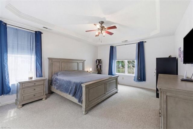 204 Joshua CIR, Smithfield, VA 23430