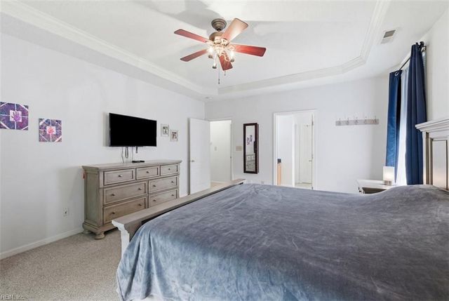 204 Joshua CIR, Smithfield, VA 23430