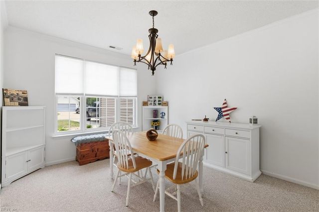 204 Joshua CIR, Smithfield, VA 23430