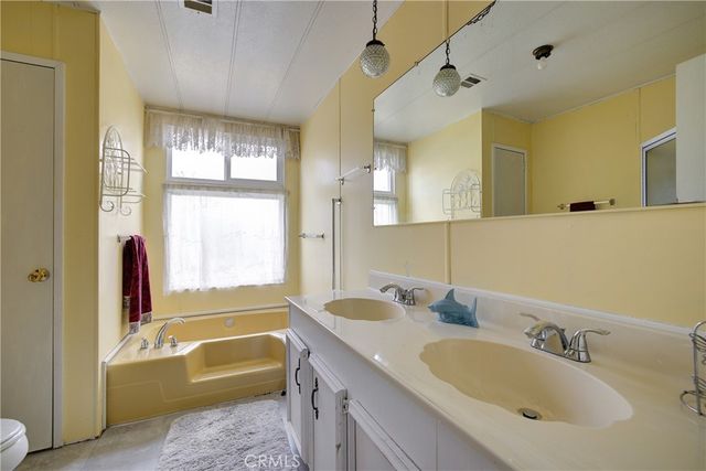 3700 Buchanan Street 105, Riverside, CA 92503