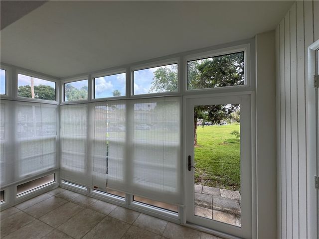 4 Vista Gardens Trail 103, Vero Beach, FL 32962