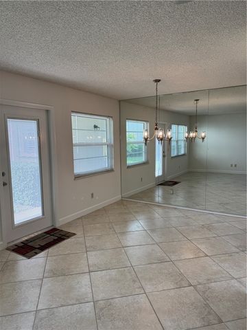 4 Vista Gardens Trail 103, Vero Beach, FL 32962