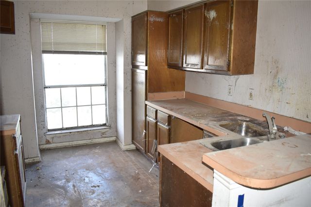 8600 Coppertowne Lane 1403, Dallas, TX 75243