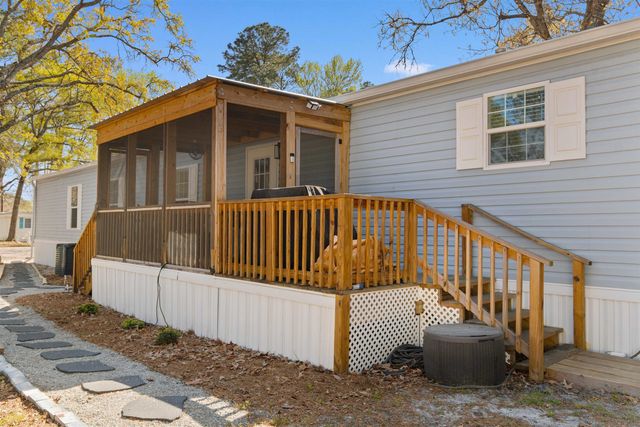 4609 Albatross St., North Myrtle Beach, SC 29582