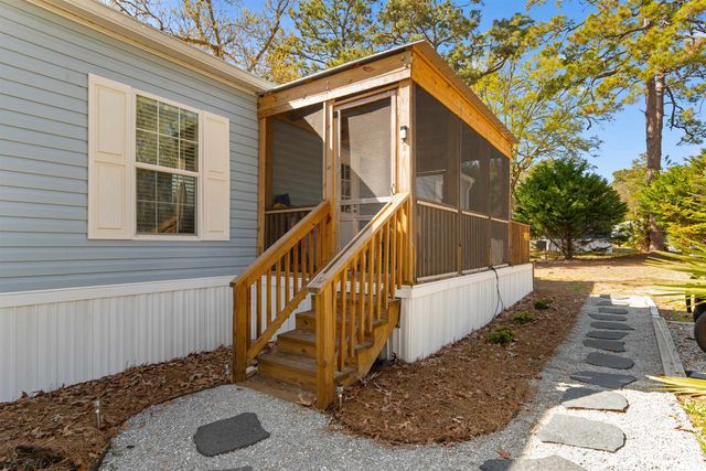 4609 Albatross St., North Myrtle Beach, SC 29582