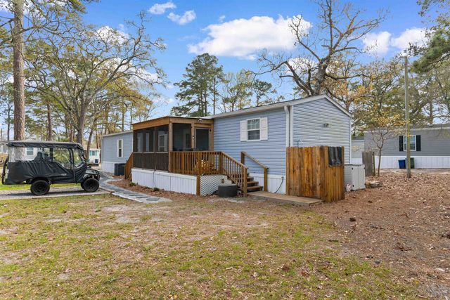 4609 Albatross St., North Myrtle Beach, SC 29582