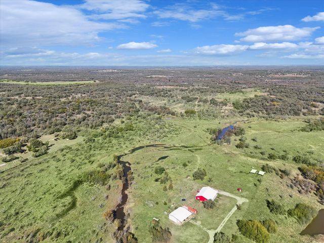 1161 Lynn Creek Road, Jacksboro, TX 76458