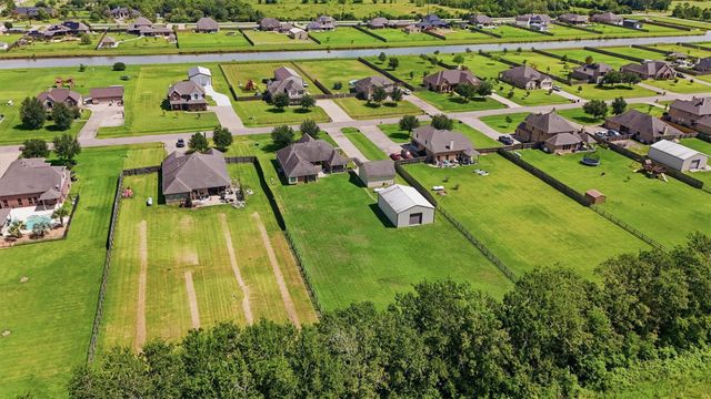 4810 Magnolia Bend Drive, Rosharon, TX 77583