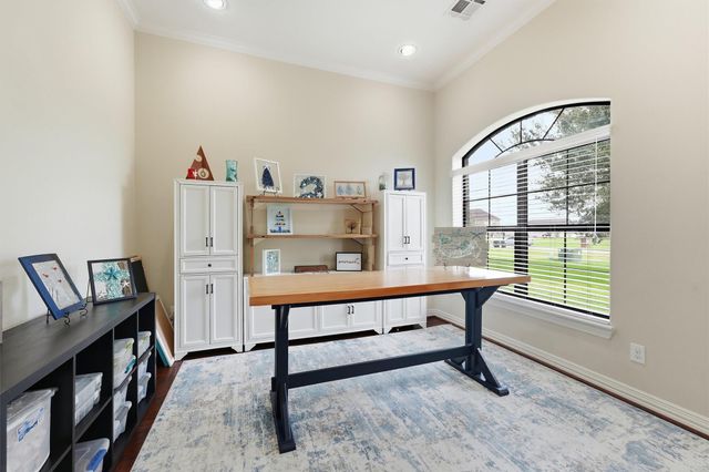 4810 Magnolia Bend Drive, Rosharon, TX 77583