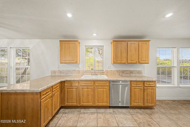 11716 S Morning Mist Place, Vail, AZ 85641