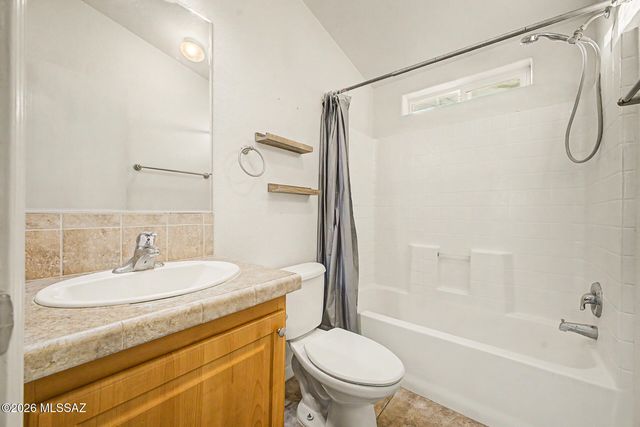 11716 S Morning Mist Place, Vail, AZ 85641