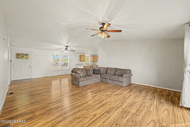11716 S Morning Mist Place, Vail, AZ 85641