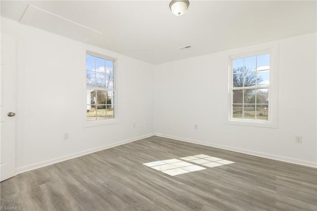 708 1st Rainbow Street, Lexington, NC 27295