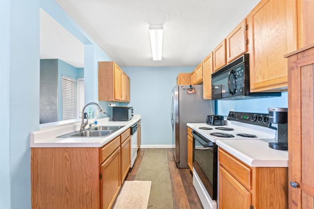 8562 Hopkins Cir Apt C, Surfside Beach, SC 29575