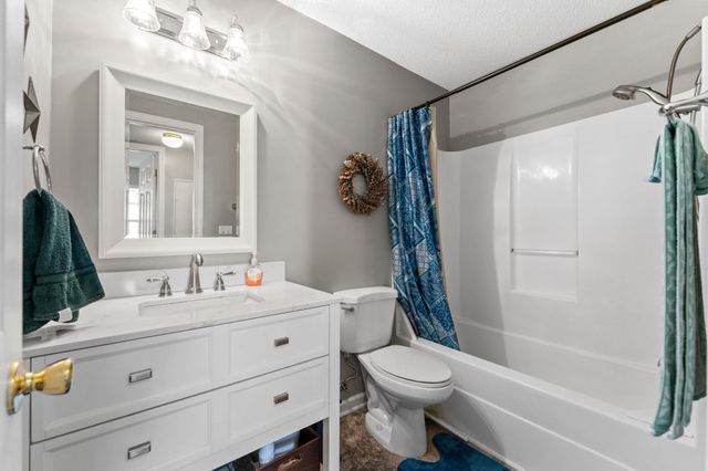 8562 Hopkins Cir Apt C, Surfside Beach, SC 29575