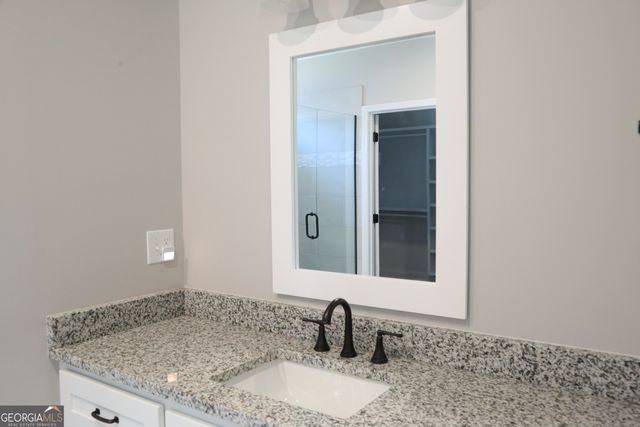 203 Saxton Place, Leesburg, GA 31763