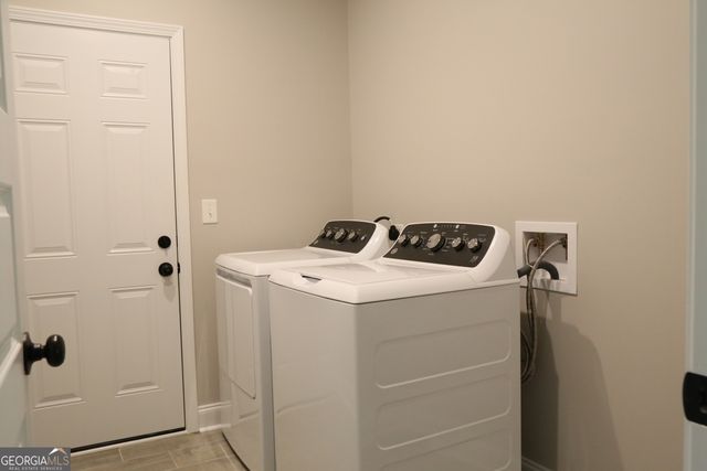 203 Saxton Place, Leesburg, GA 31763