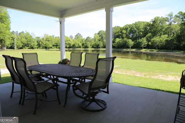 203 Saxton Place, Leesburg, GA 31763