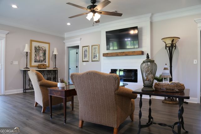 203 Saxton Place, Leesburg, GA 31763