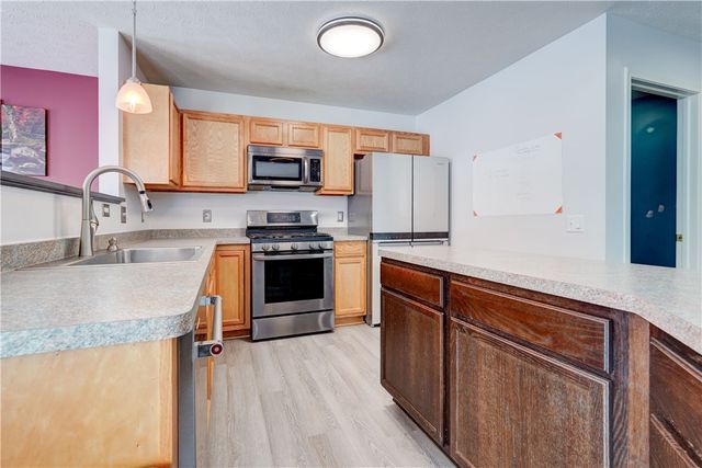 73 Lianne Drive, Greece, NY 14626