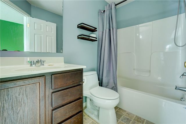 73 Lianne Drive, Greece, NY 14626