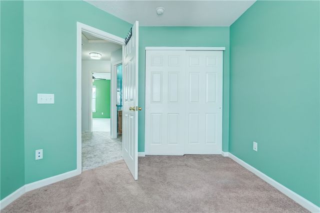 73 Lianne Drive, Greece, NY 14626