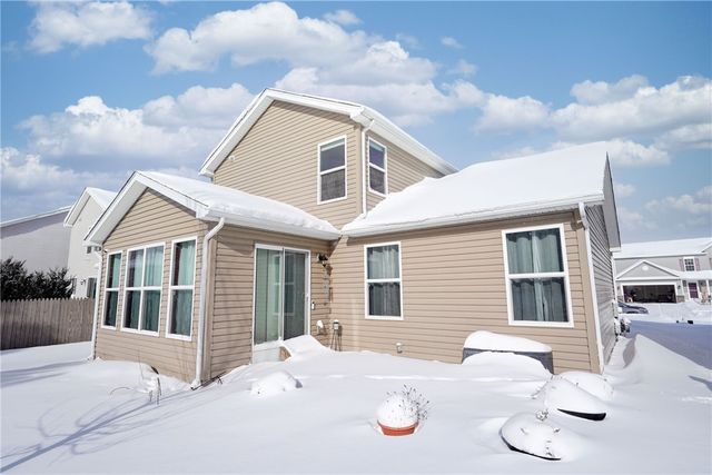 73 Lianne Drive, Greece, NY 14626