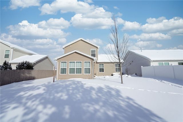 73 Lianne Drive, Greece, NY 14626