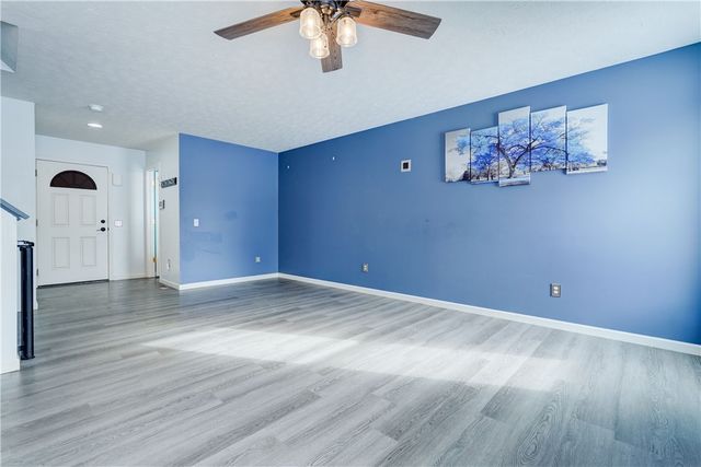 73 Lianne Drive, Greece, NY 14626