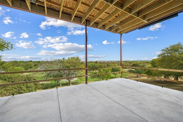 241 Oak Hill Drive, Trophy Club, TX 76262