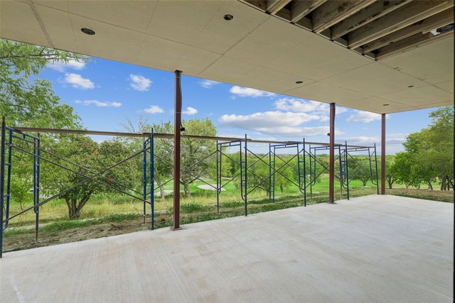 241 Oak Hill Drive, Trophy Club, TX 76262