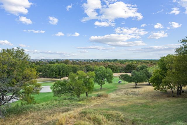 241 Oak Hill Drive, Trophy Club, TX 76262