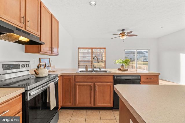 2976 RAKING LEAF DR, Abingdon, MD 21009