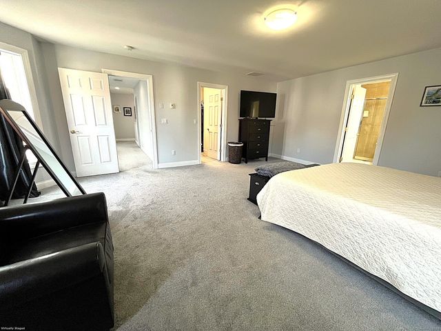 11 Cobble Court, Farmington, CT 06085