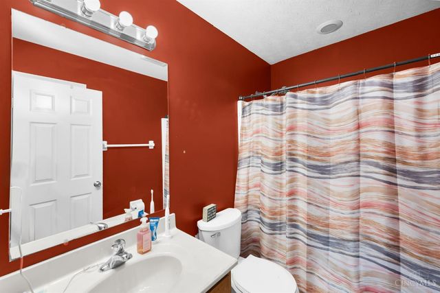 5854 Anne Marie Drive, Morrow, OH 45152